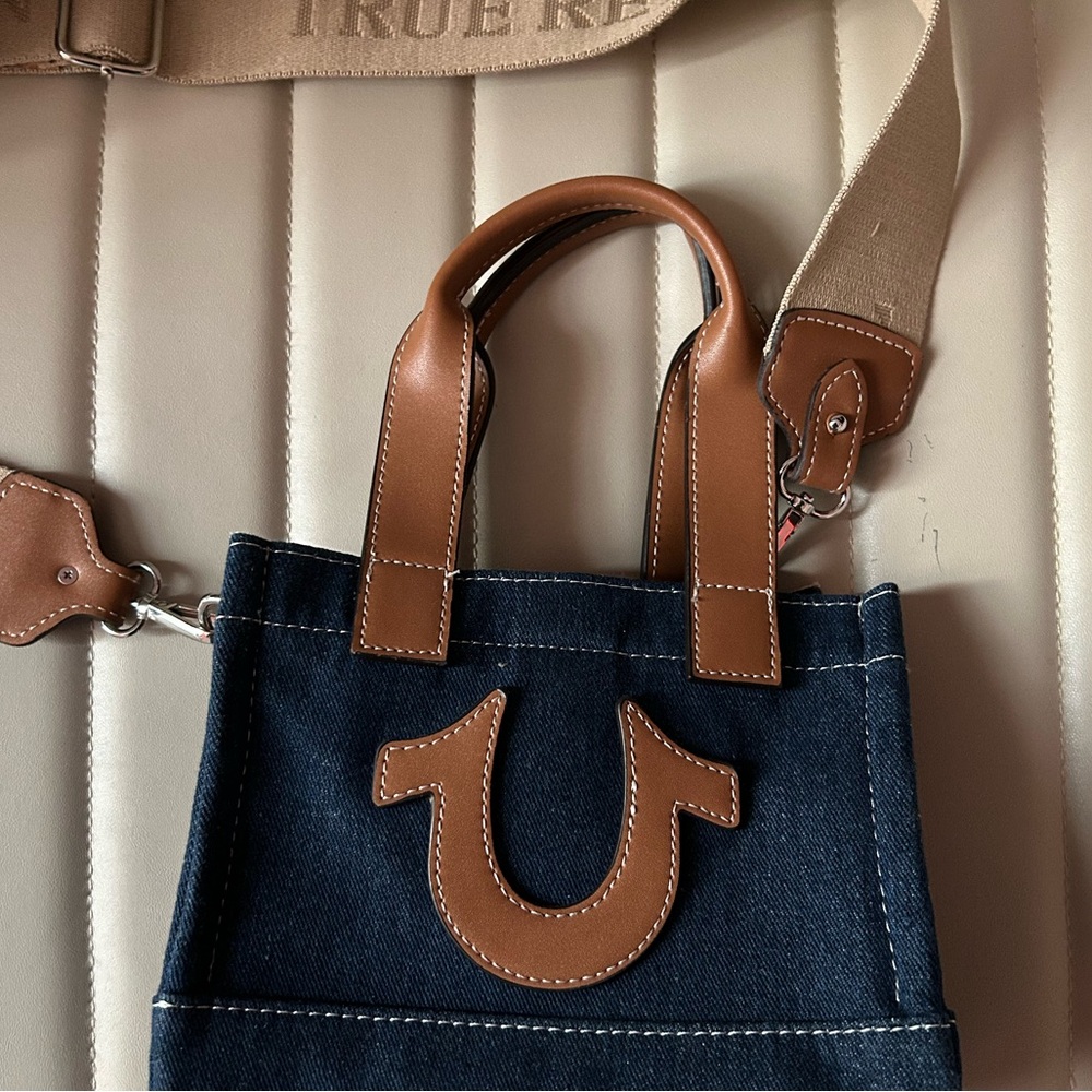 True religion purse